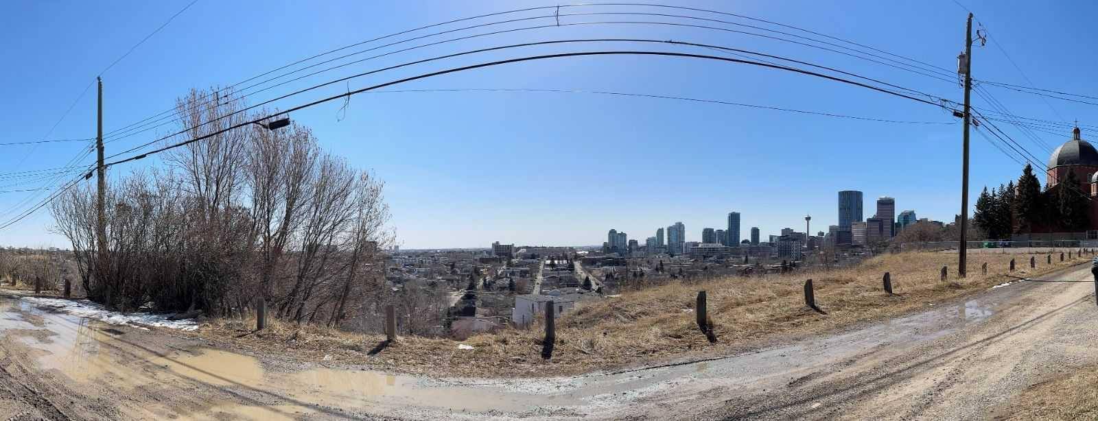 Calgary, AB T2E 0N6,721 7 AVE NE