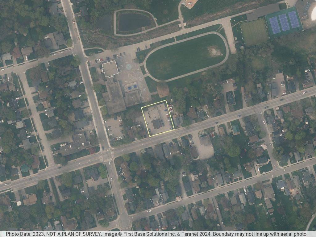 Newmarket, ON L3Y 1K5,361 Eagle ST