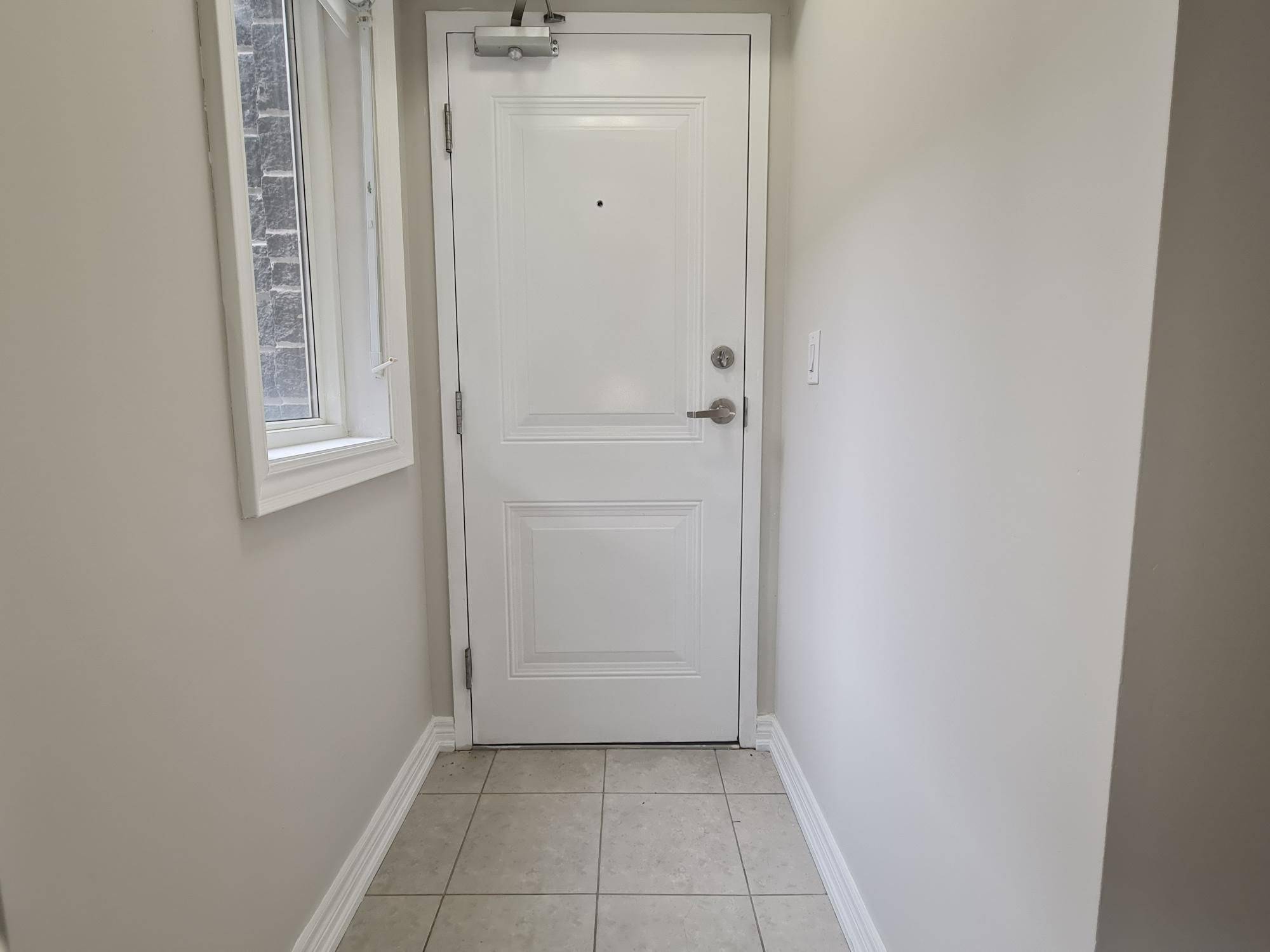 Markham, ON L6B 0A3,1 Blanche LN #818