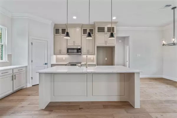 Glen Rose, TX 76077,110 Eagle Court