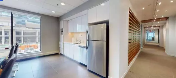 Calgary, AB T2P3T8,1100 8 AVE Southwest #277