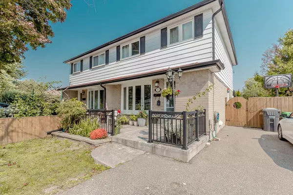 11 Glenmore CRES, Brampton, ON L6S 1H9
