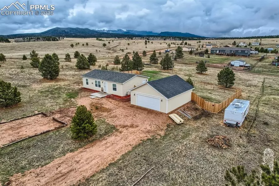 430 E Longbow DR, Divide, CO 80814