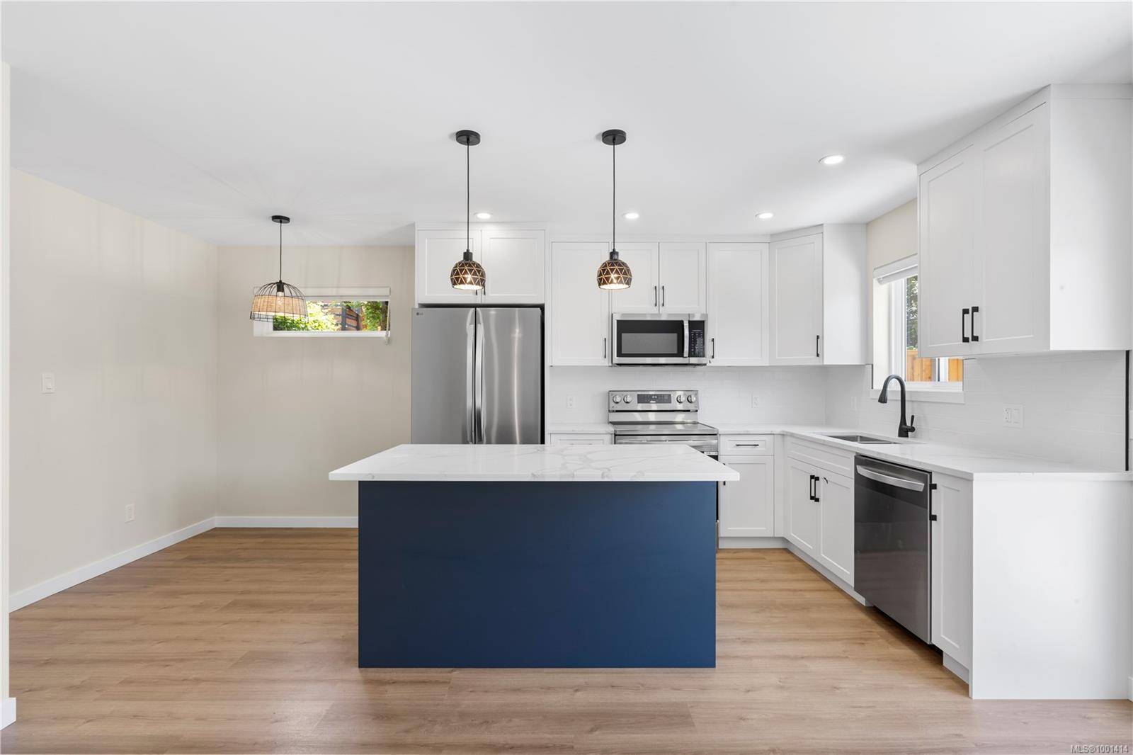 Langford, BC V9B 5N3,732 Stonebrook Lane