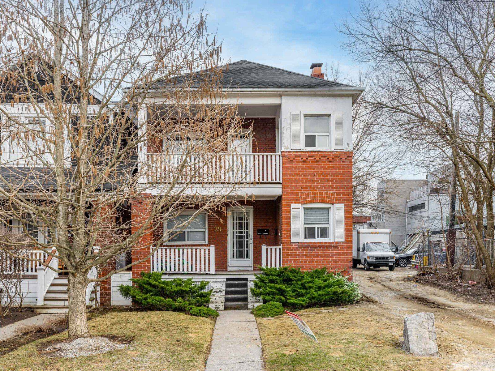 29 Snowdon AVE, Toronto C04, ON M4N 2A7