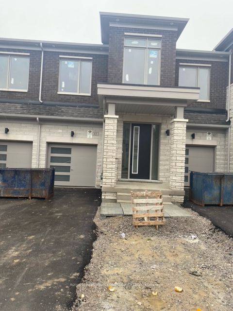 43 Tipp DR, Richmond Hill, ON L4E 1J3