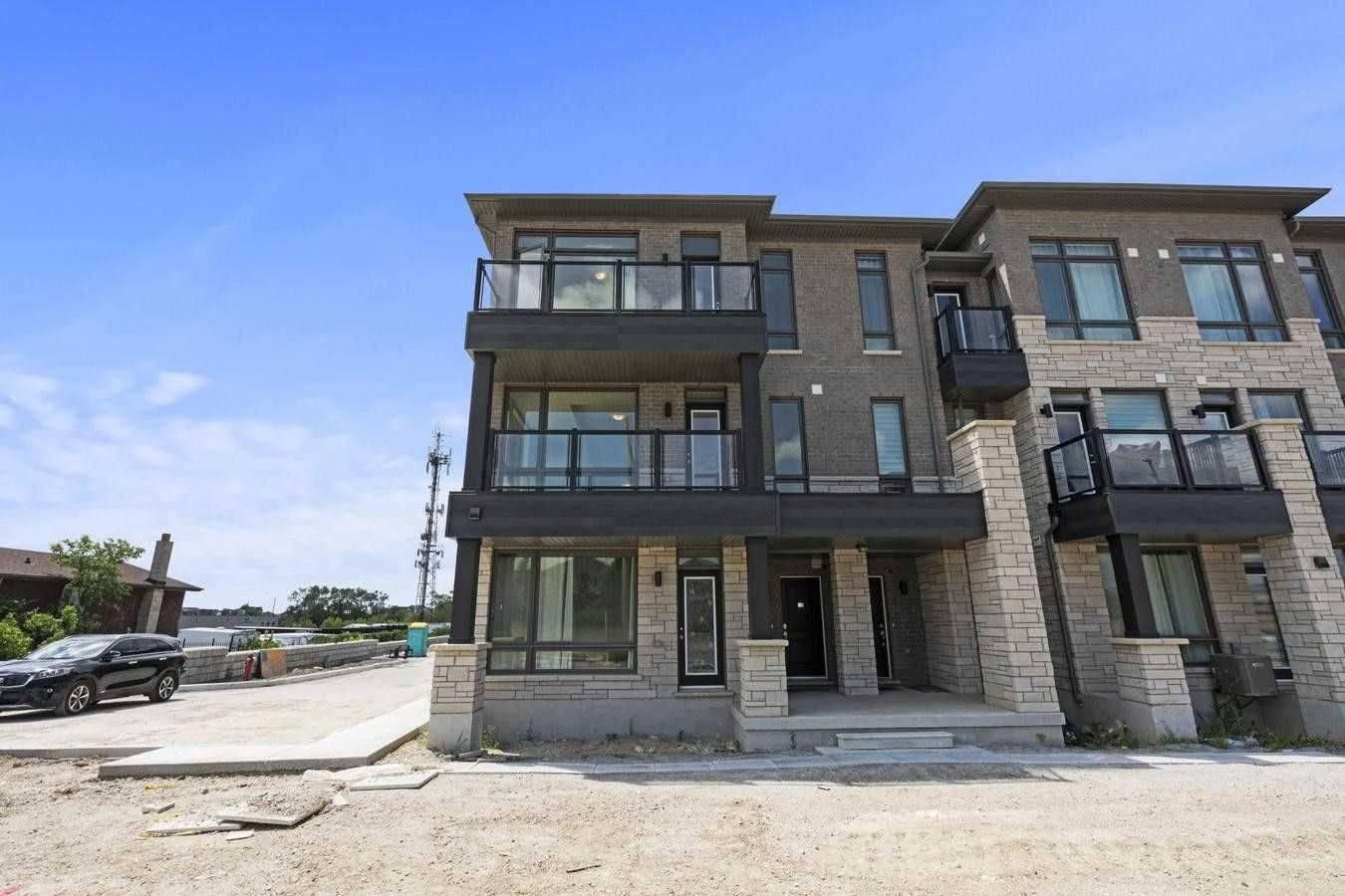 Brampton, ON L6P 4P9,9430 The Gore RD #24