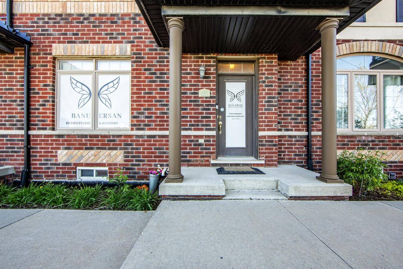 Vaughan, ON L6A 4M9,10390 Keele ST