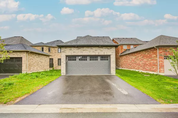 Peterborough North, ON K9H 0H9,704 Whetstone LN