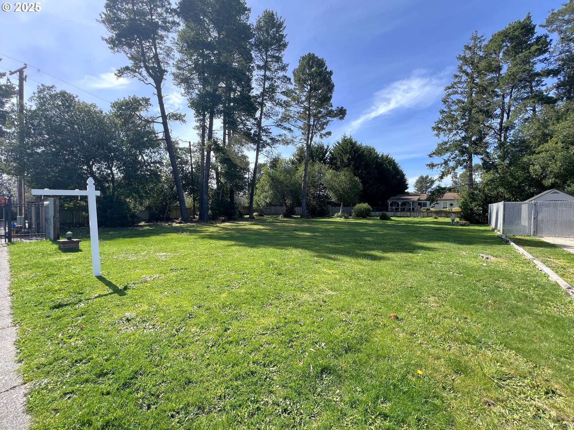 Lakeside, OR 97449,0 Lakeland Dr. #234/235