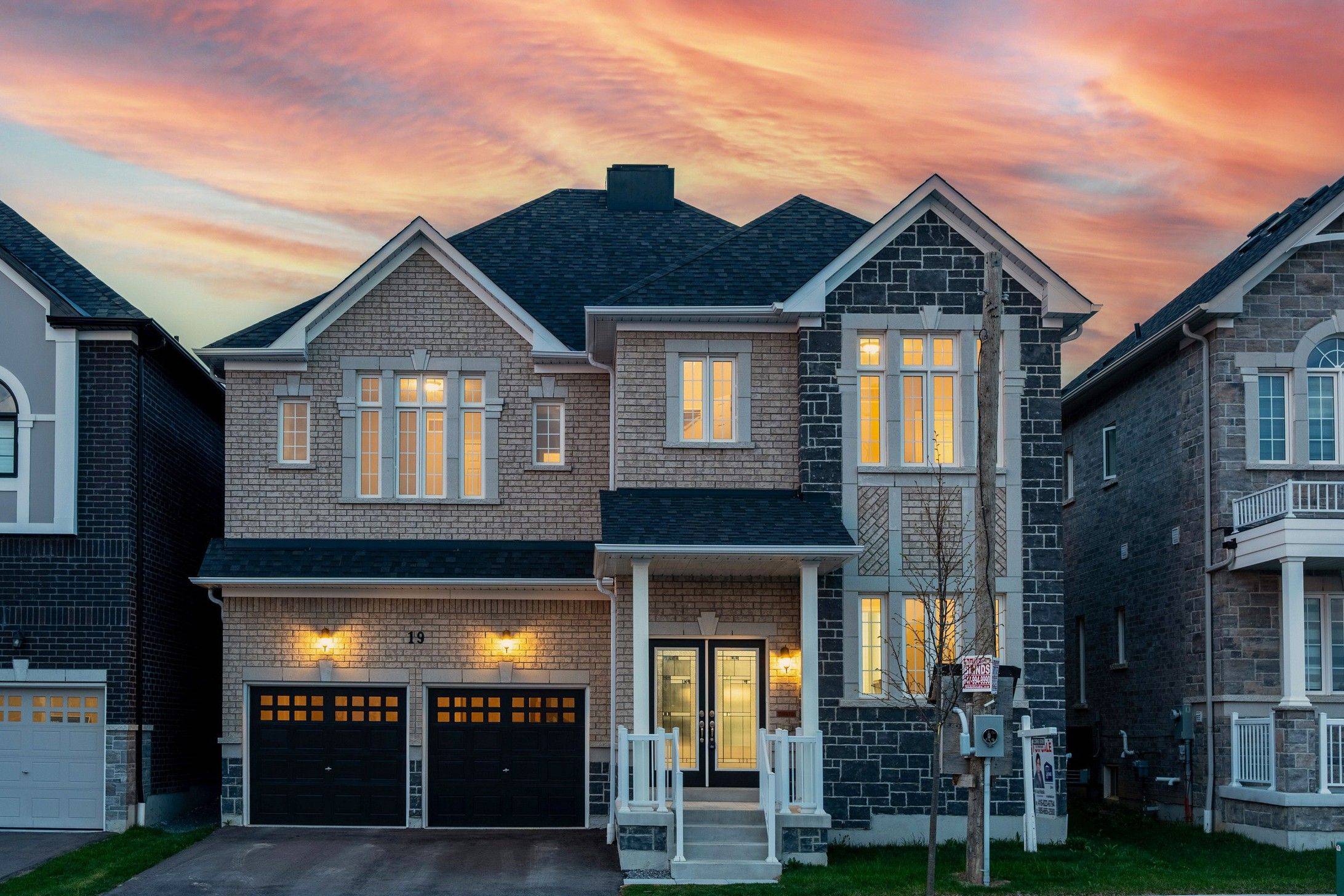 19 Creedon CRES, Ajax, ON L1T 4P7