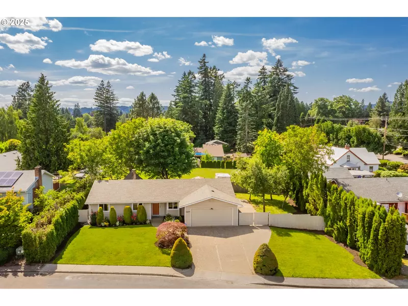10477 SE 53RD PL, Milwaukie, OR 97222
