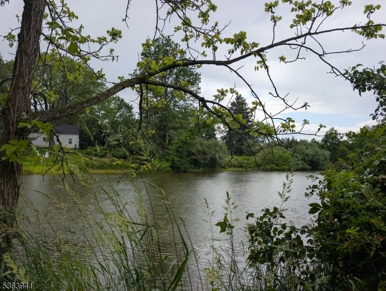 16 Wyckoff Pl, Franklin Twp., NJ 08823