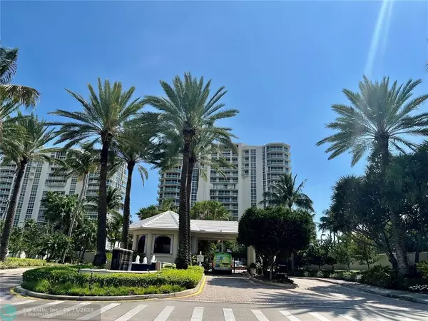 6001 N Ocean Dr #706, Hollywood, FL 33019