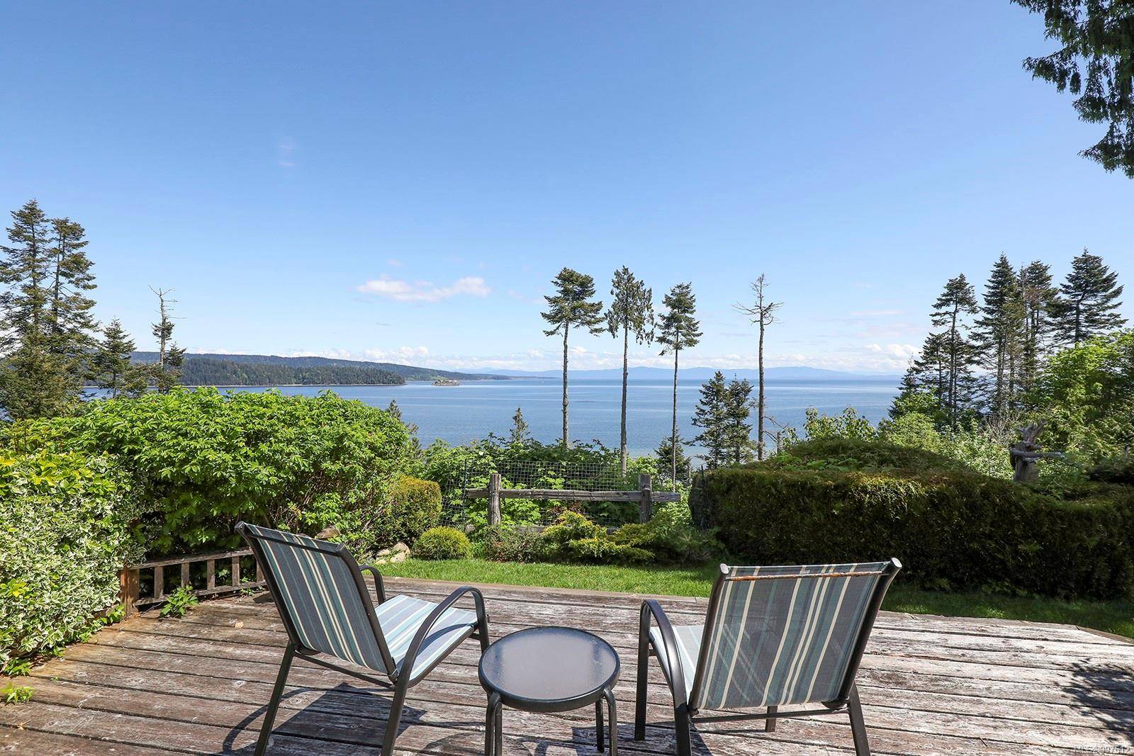 5037 Seaview Dr, Bowser, BC V0R 1G0