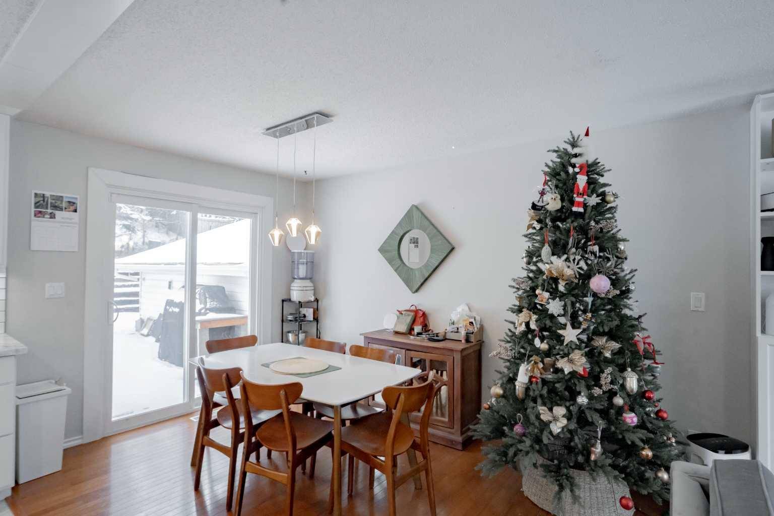 Peace River, AB T8S 1L9,11513 103 ST