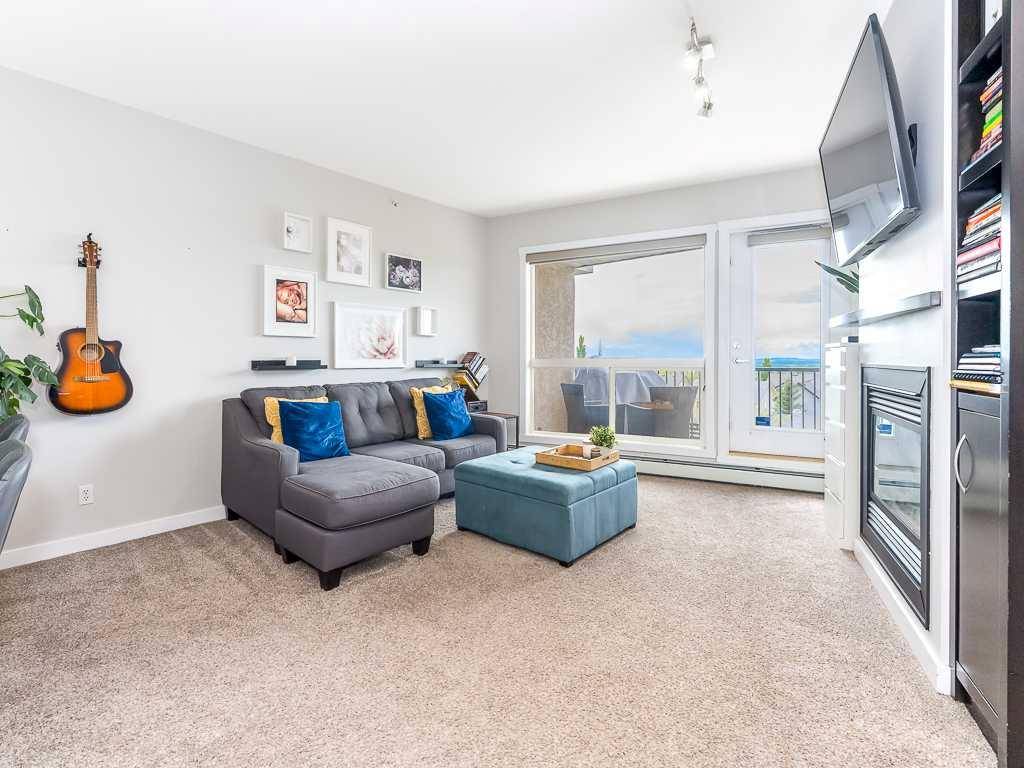 Calgary, AB T3H 5V5,69 Springborough CT Southwest #302