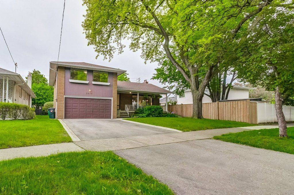 Mississauga, ON L4X 1E9,2074 Feldwood RD