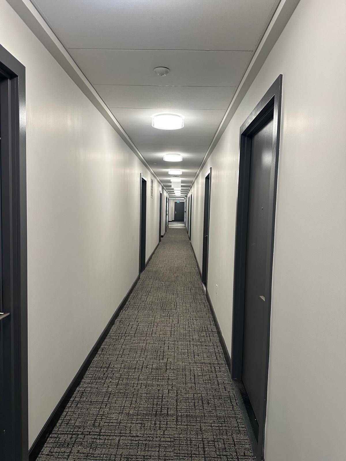 Mississauga, ON L5A 1W4,86 DUNDAS ST #1713