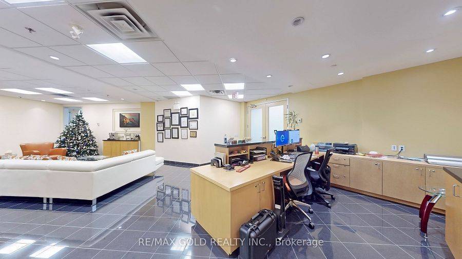 Mississauga, ON L4W 4Y9,2560 Matheson BLVD E #323-324