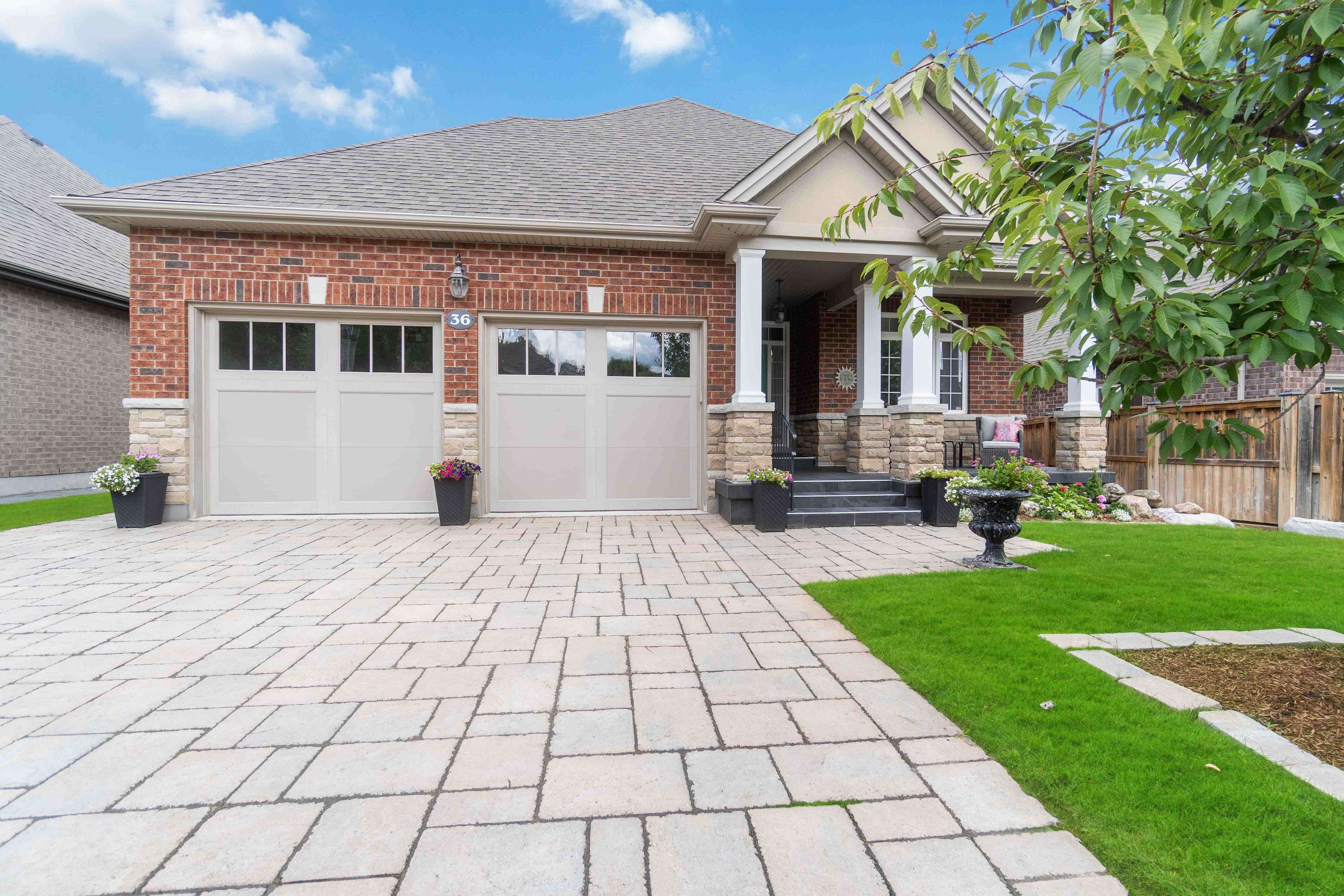36 HICKORY AVE, Niagara-on-the-lake, ON L0S 1J1