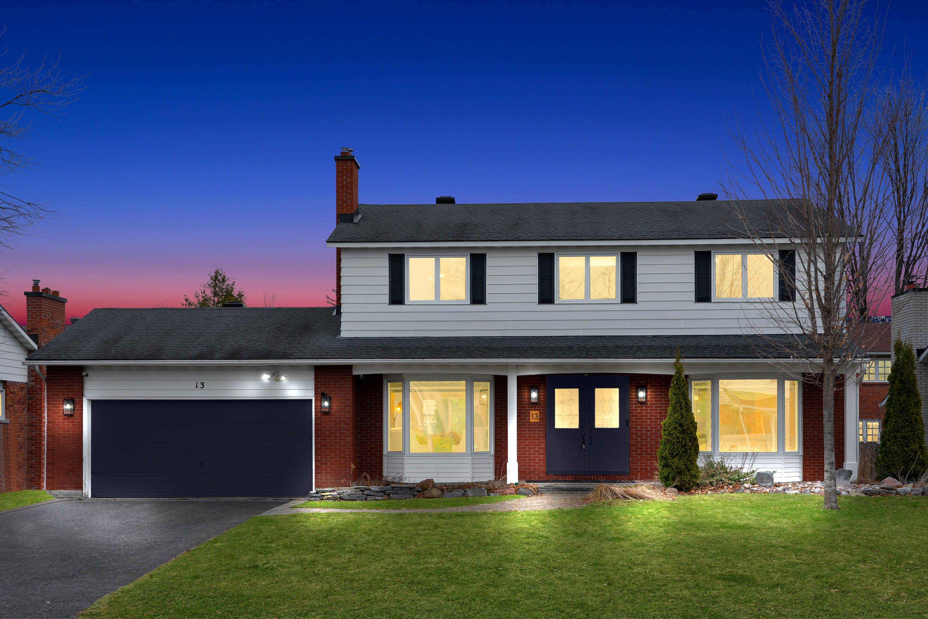 13 Weatherwood CRES, Country Place - Pineglen - Crestview And Area, ON K2E 7C5