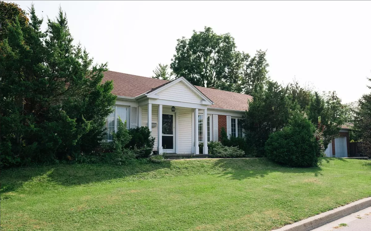 Toronto E07, ON M1S 2G4,19 Montgomery AVE #BSMT