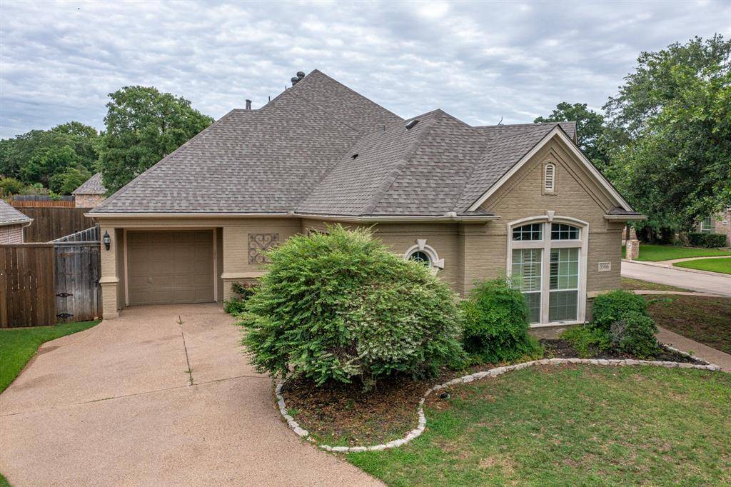 Arlington, TX 76017,5506 Hidden Trails Drive