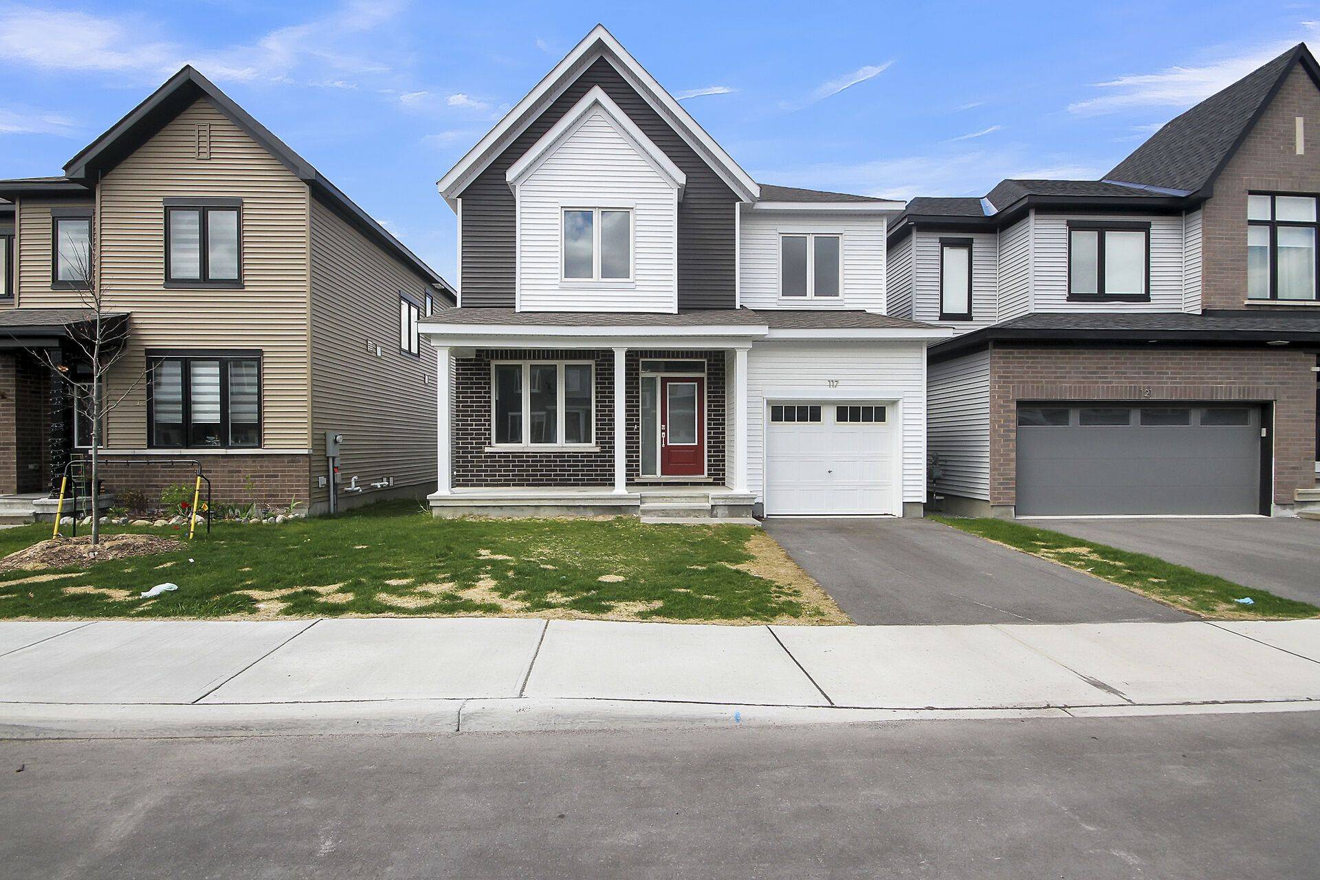 Barrhaven, ON K0A 2E0,117 Rugosa ST