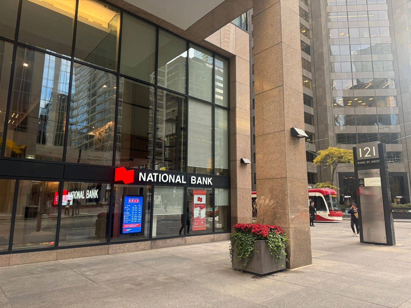 Toronto C01, ON M5H 3T9,121 King ST W #B101
