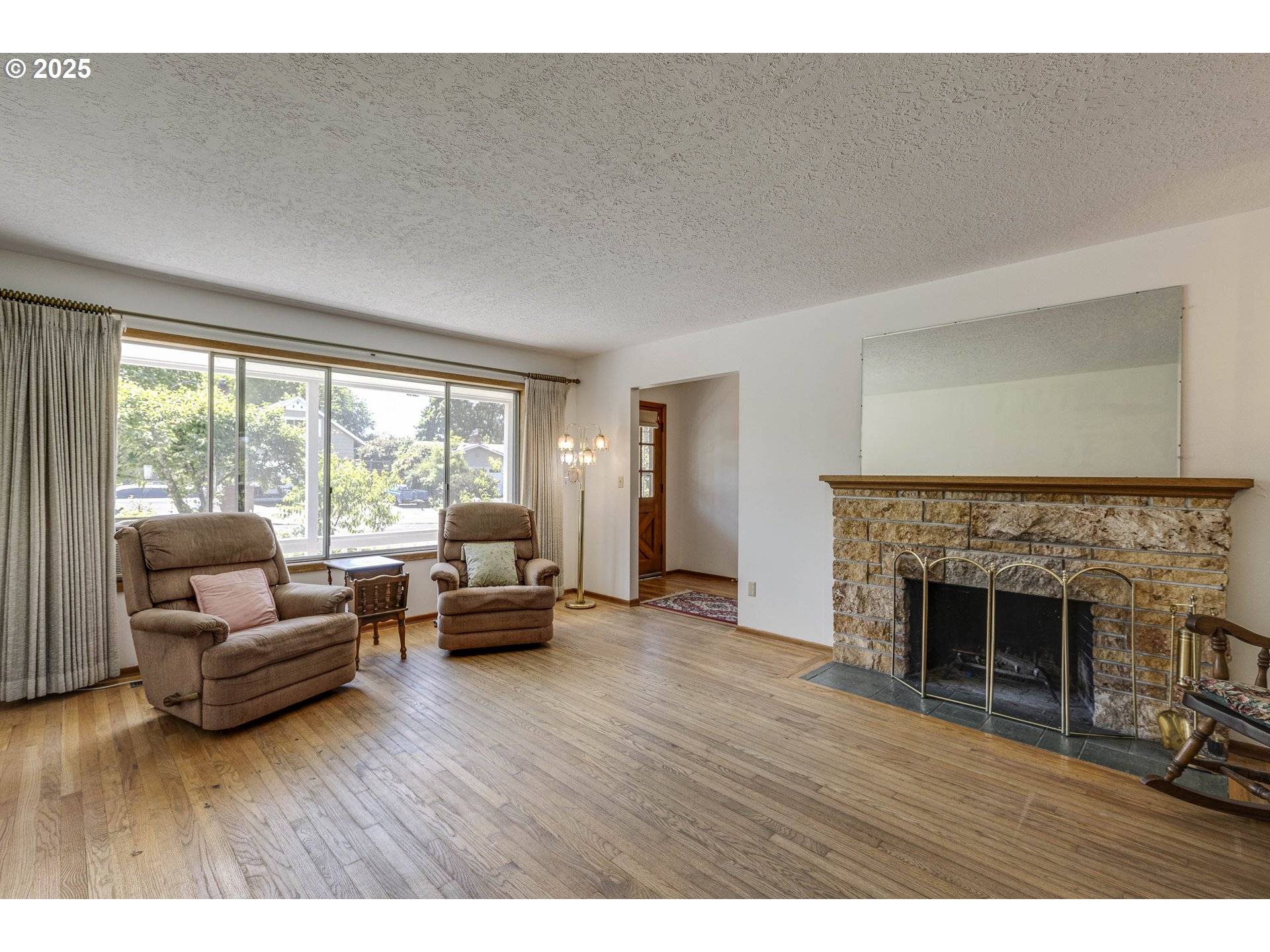 Milwaukie, OR 97267,6935 SE CAVALIER ST