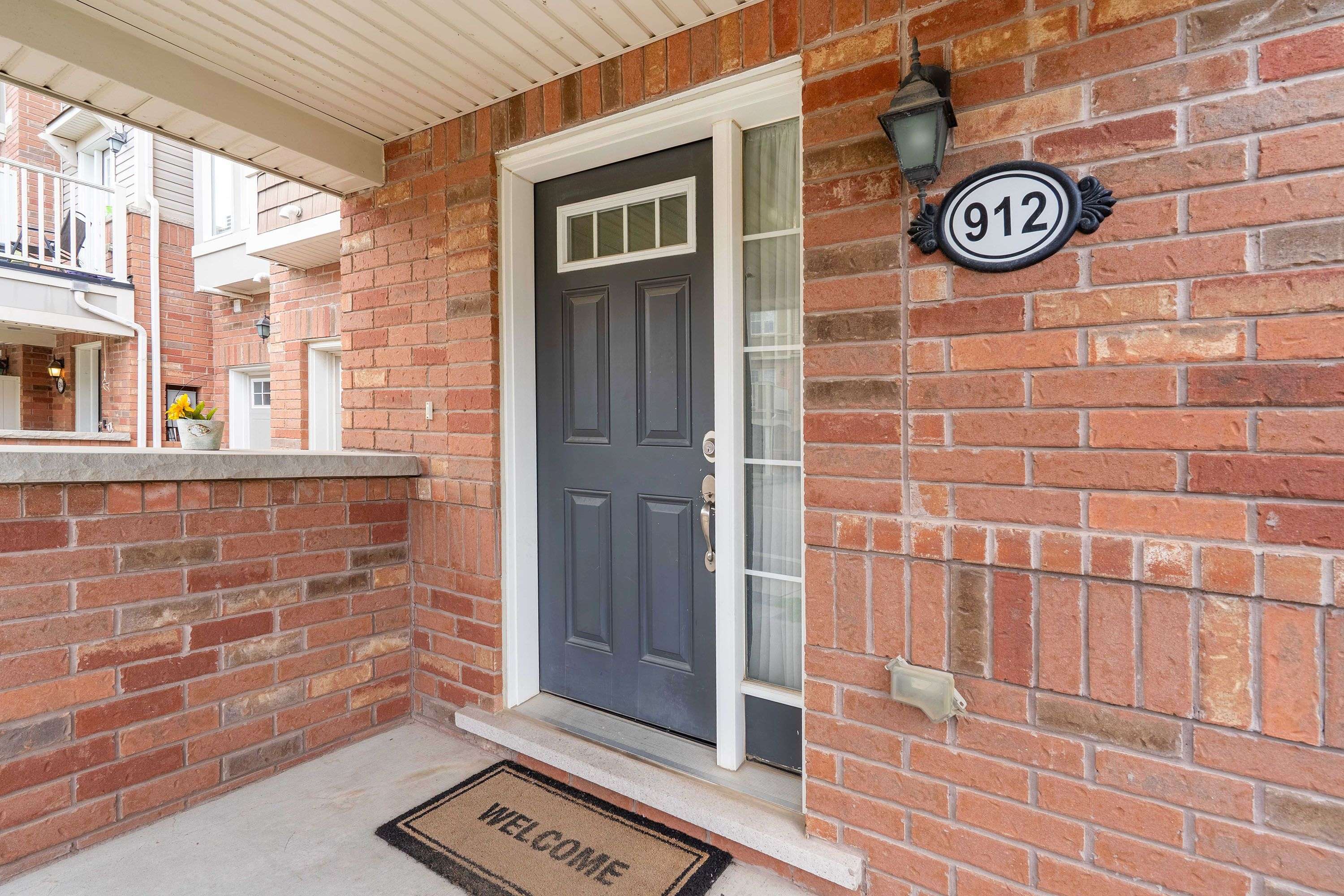 Milton, ON L9T 8R1,912 Nadalin HTS