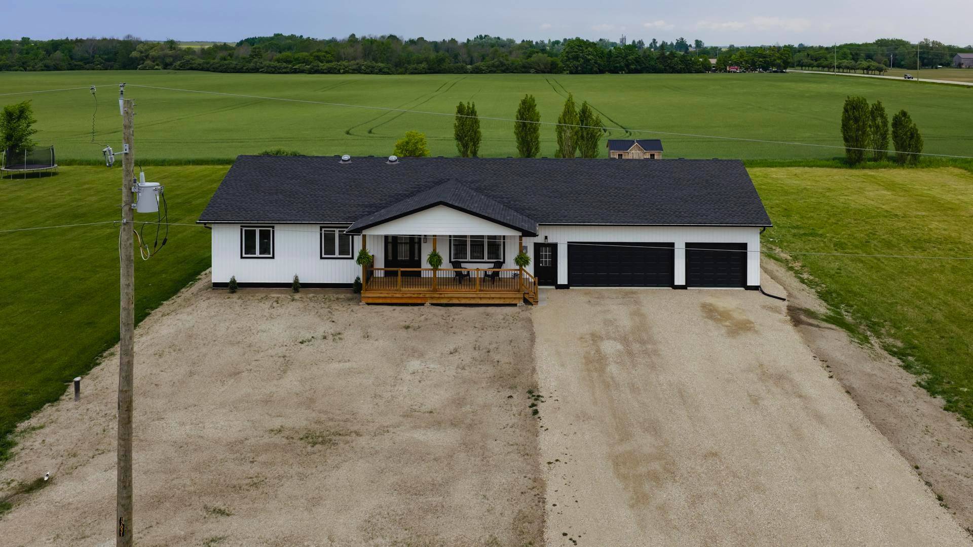 Huron-kinloss, ON N2Z 2X3,12 8 Concession