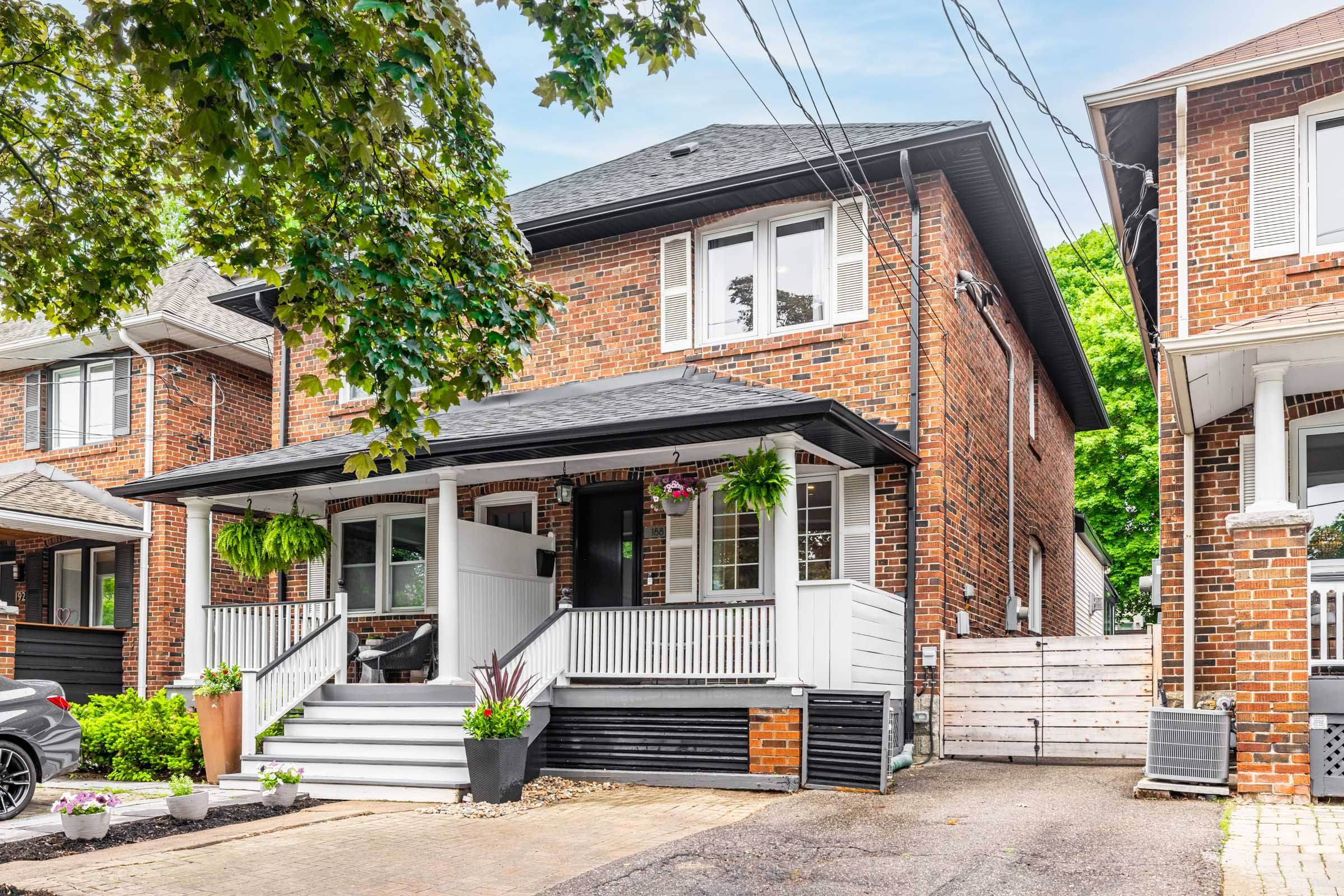 Toronto C04, ON M5M 1S8,188 Fairlawn AVE