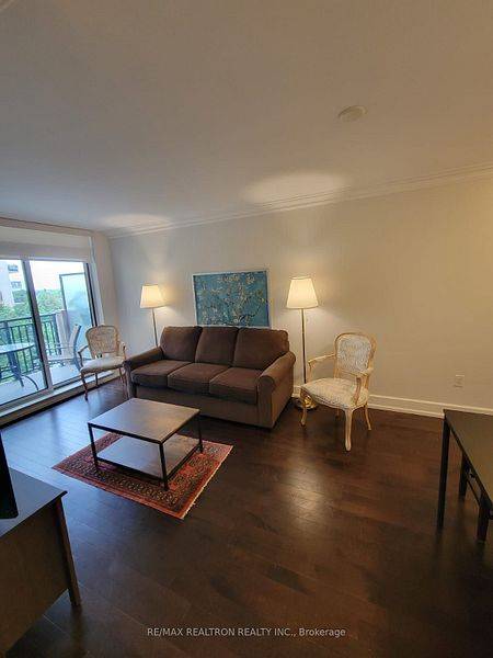 Toronto C15, ON M2K 3E4,650 Sheppard AVE E #401