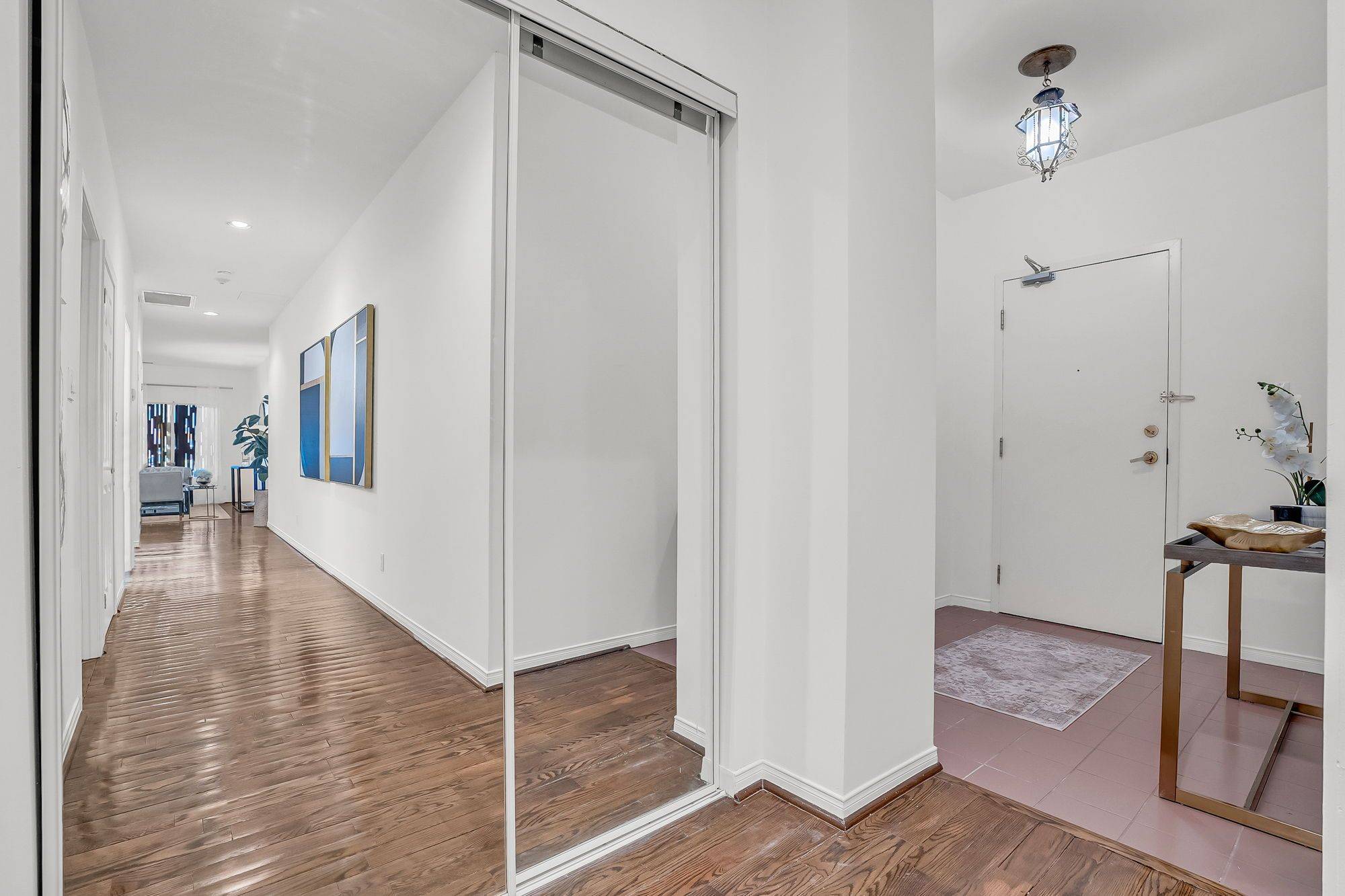 Toronto C10, ON M4P 1P3,600 Eglinton AVE E #109
