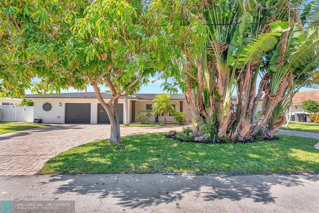 Lighthouse Point, FL 33064,2121 NE 29th St