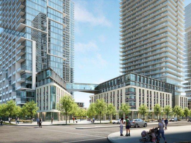 1000 Portage Pkwy #807, Vaughan, ON L4K 0L1