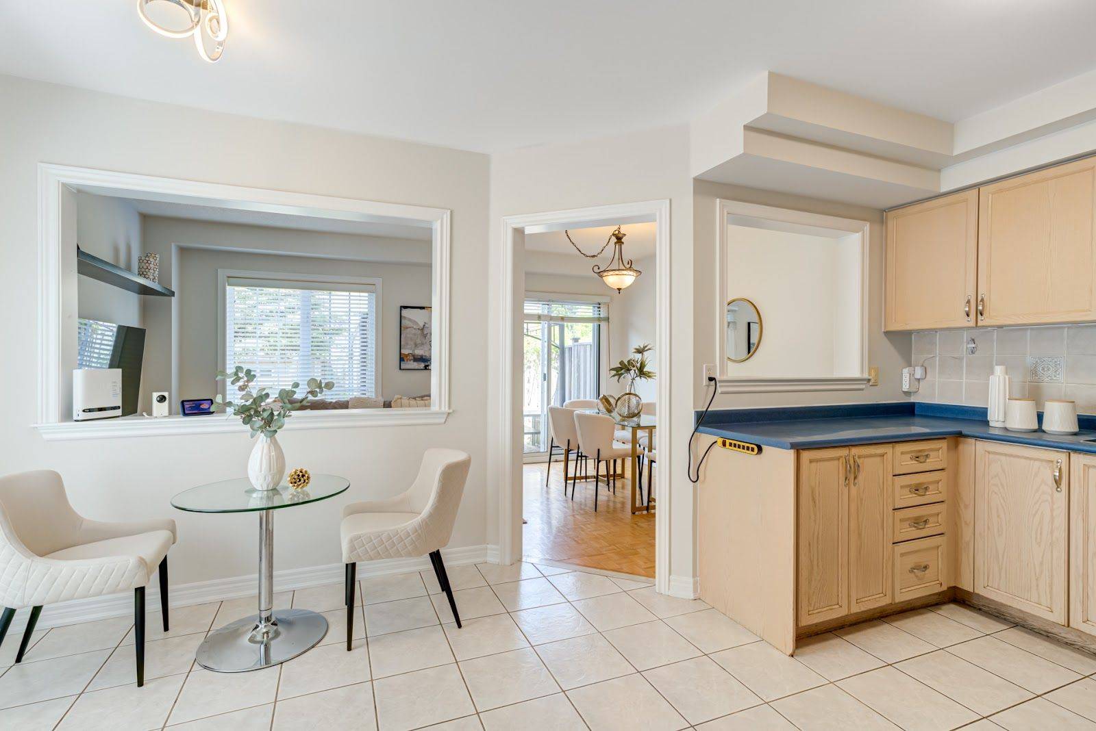 Vaughan, ON L4K 5L5,137 Preston Hill CRES