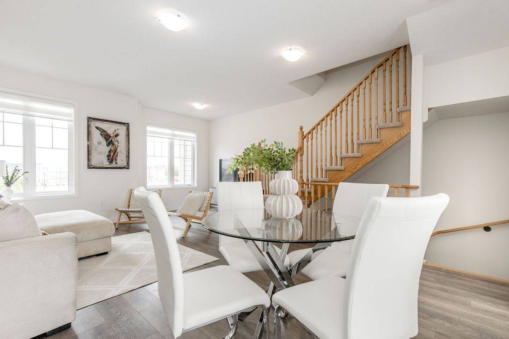 17 Sama WAY, Wasaga Beach, ON L9Z 0K3