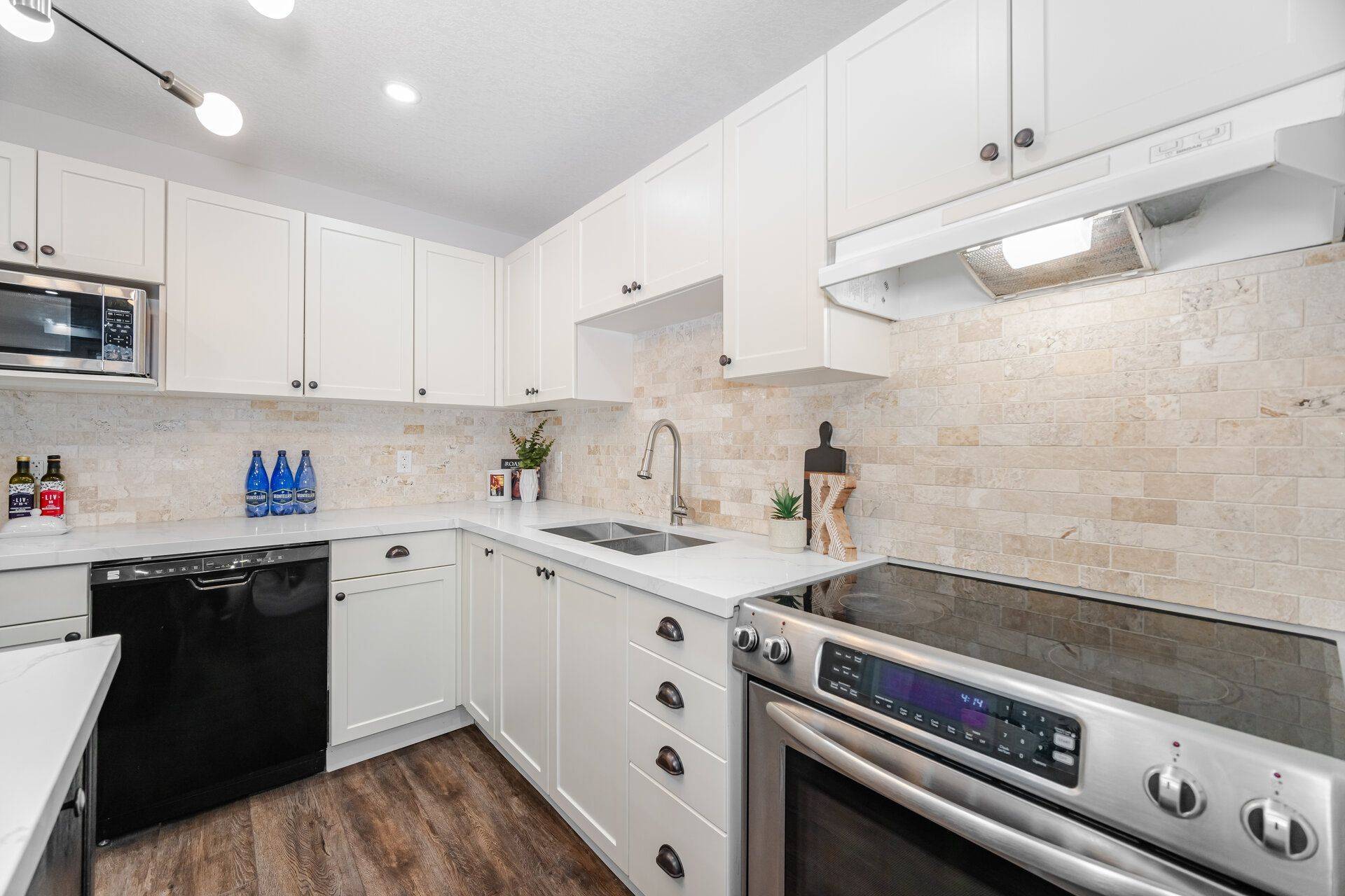 Orangeville, ON L9W 0C9,152 Preston DR