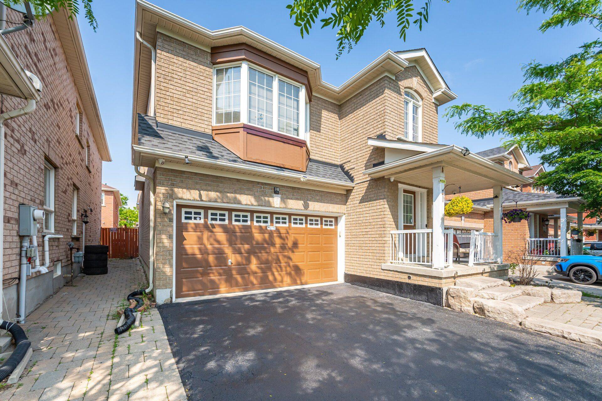 Brampton, ON L7A 3R7,30 Sams CRES
