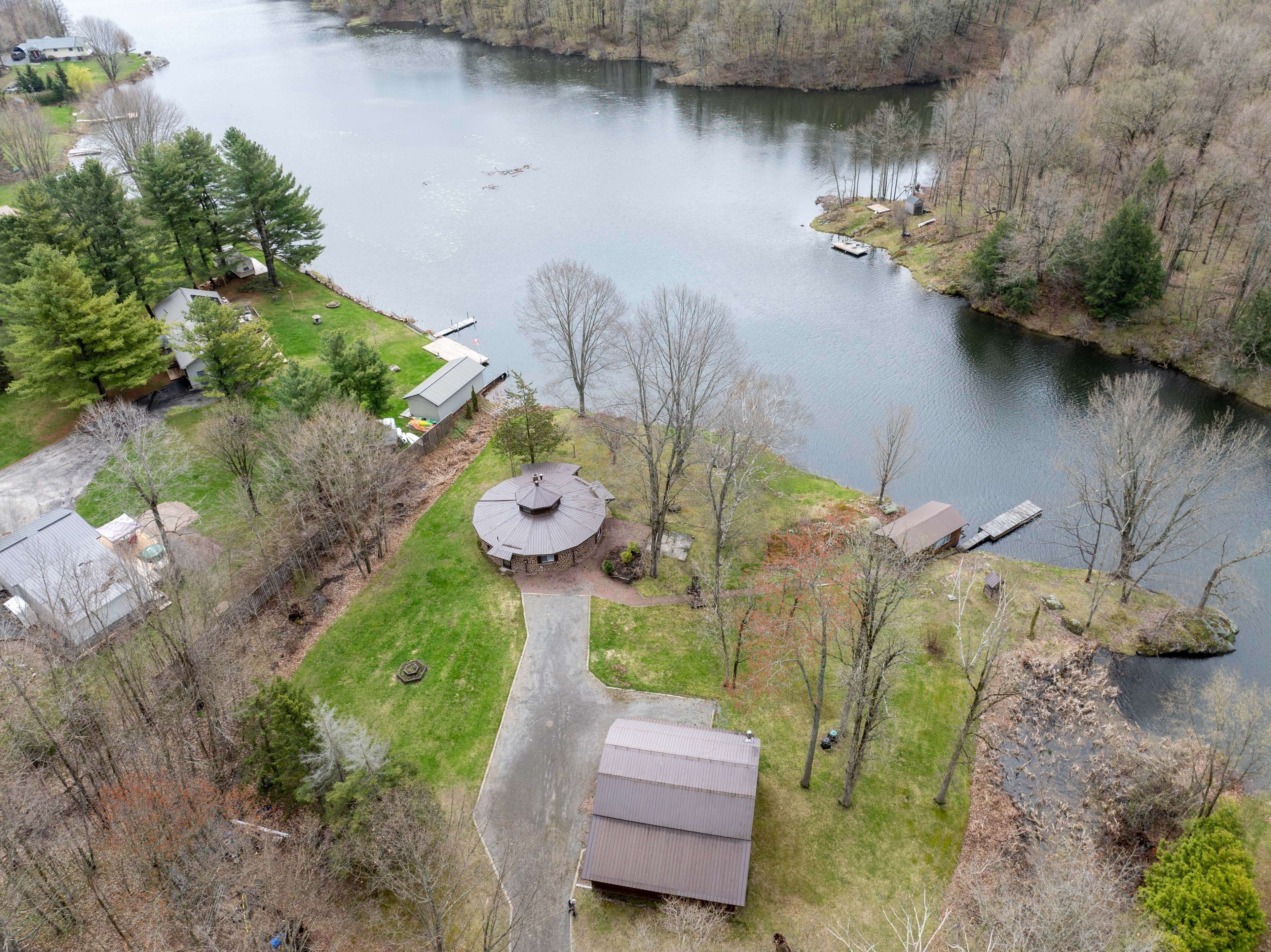 851 Rideauwood LN, Leeds And The Thousand Islands, ON K0E 1N0