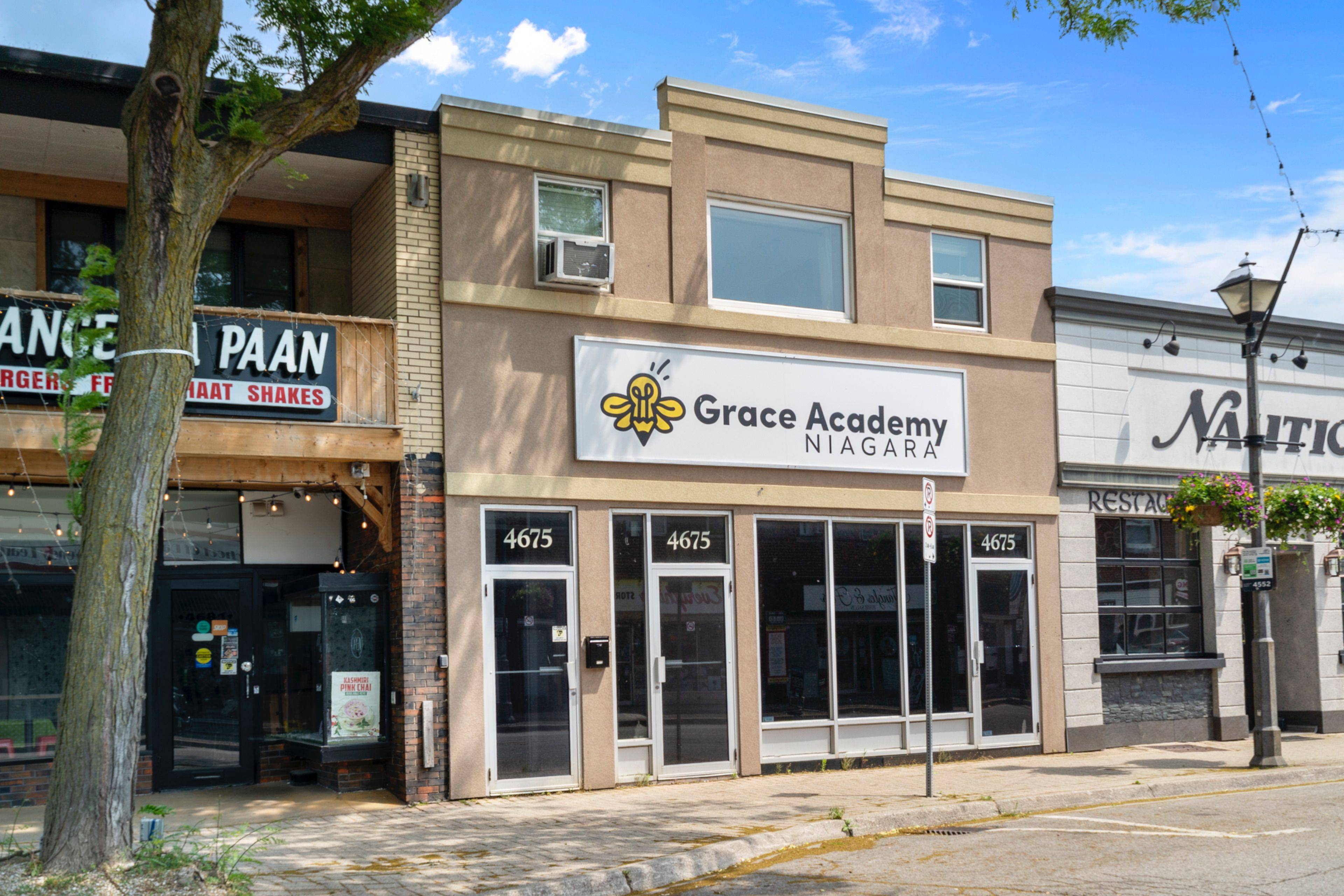 Niagara Falls, ON L2E 2L9,4675 QUEEN ST