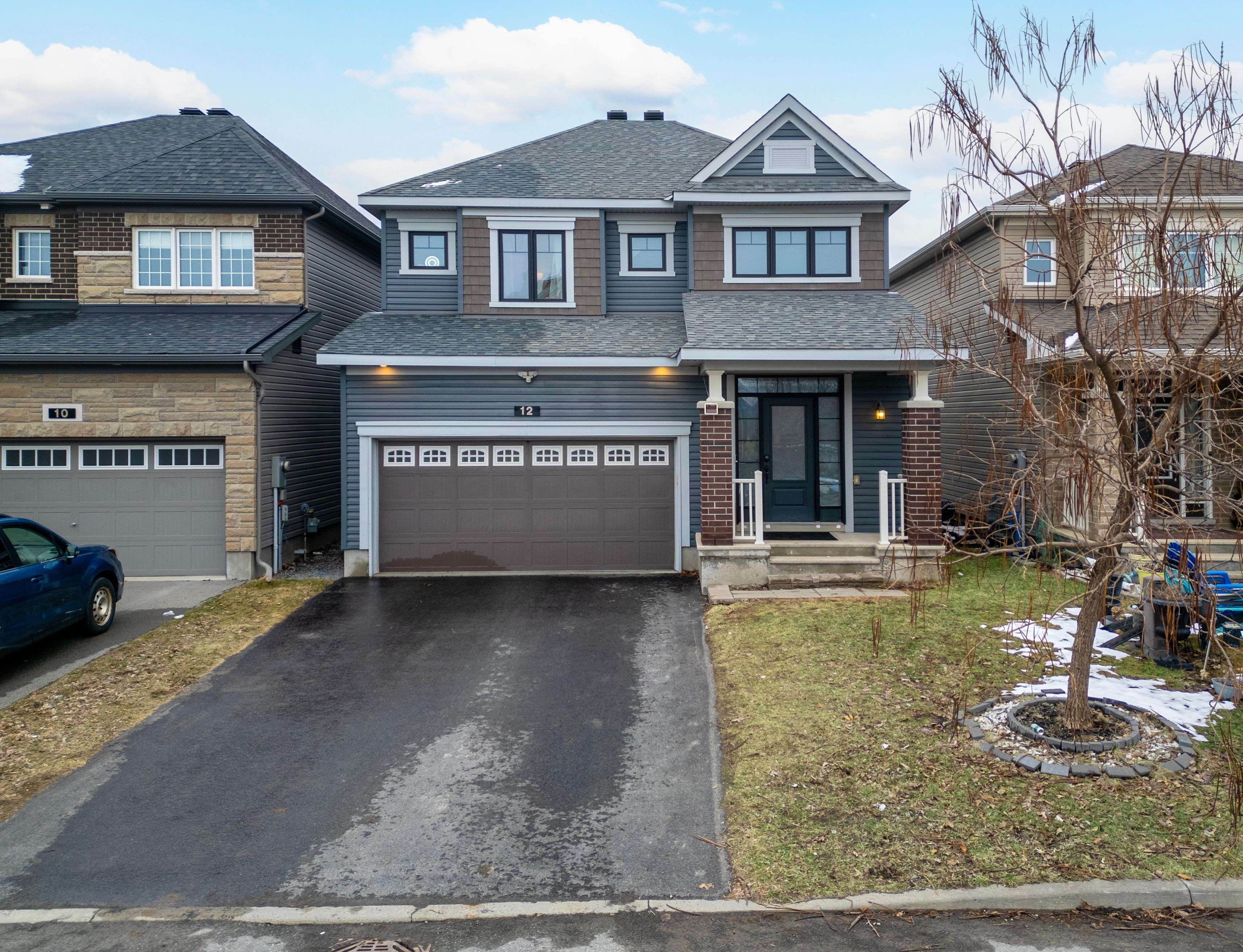 Barrhaven, ON K2C 3H2,12 Knockaderry CRES