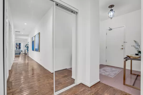 Toronto C10, ON M4P 1P3,600 Eglinton AVE E #109