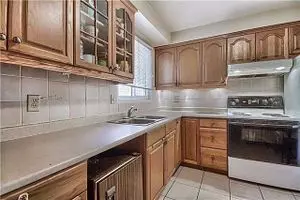 Vaughan, ON L4K 2H9,47 Riviera DR