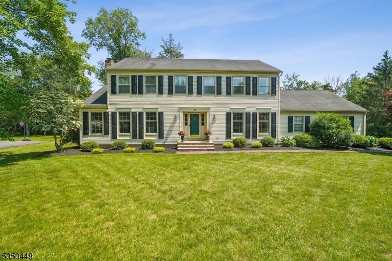 65 Berkeley Cir, Bernards Twp., NJ 07920