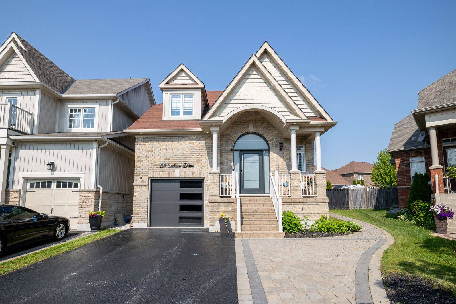 54 Erskine DR, Clarington, ON L1B 0C8