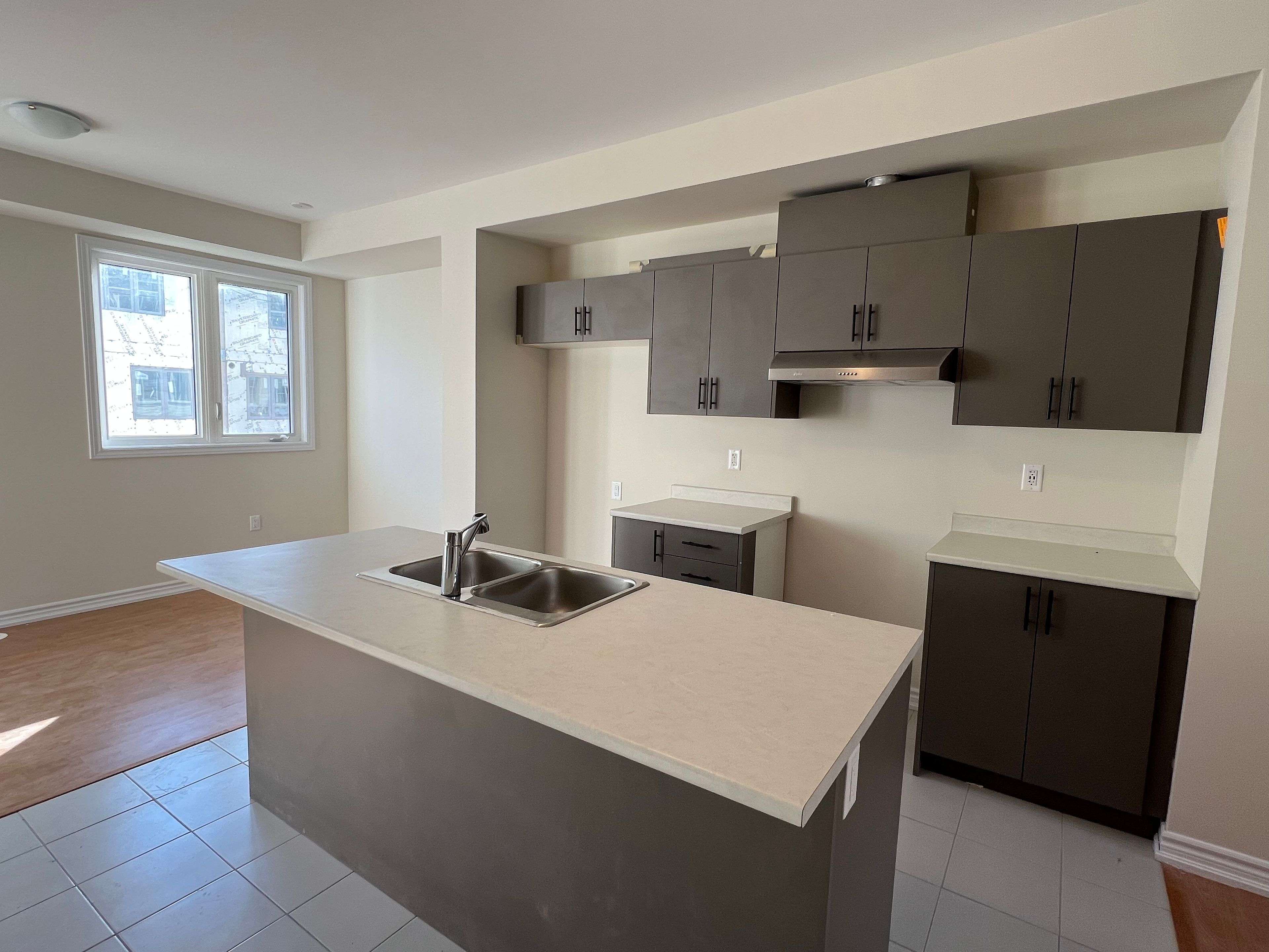 Clarington, ON L1E 0H8,15 Malone LN